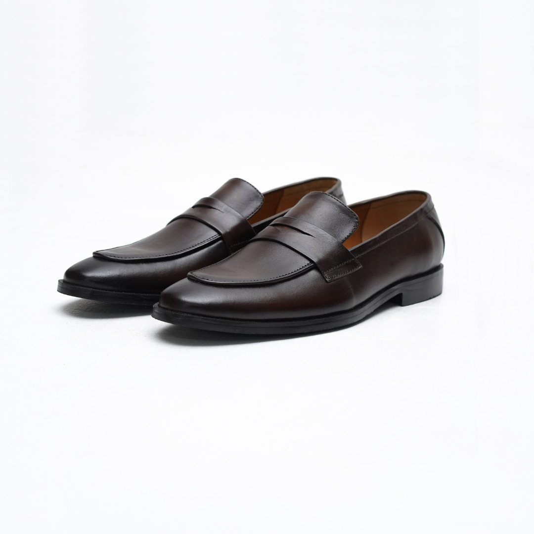 CLASSIC BROWN CALF LEATHER PENNY LOAFERS