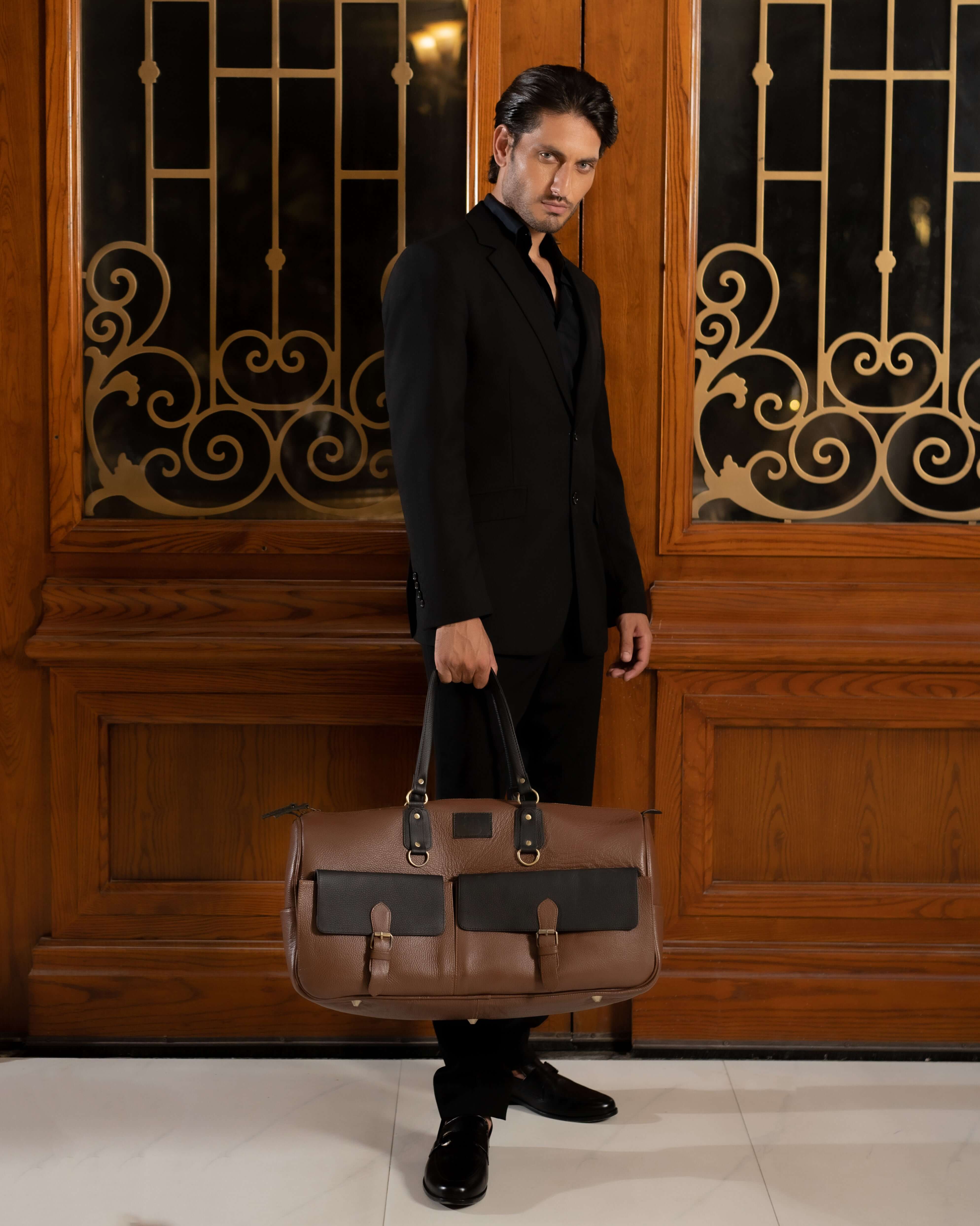 TRAVISS DUFFLE BAG