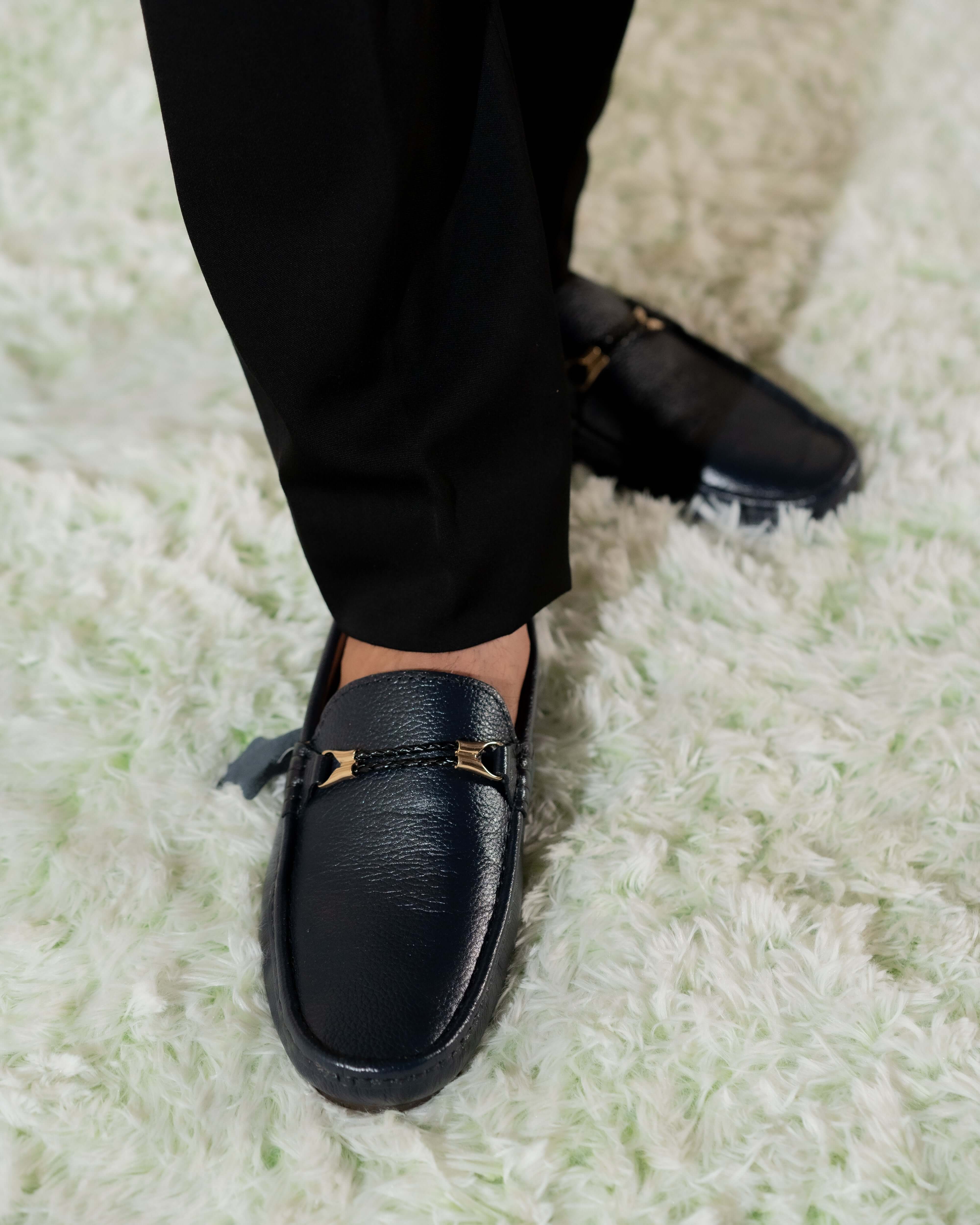 CLASSIC BLACK CALF LEATHER MOCCASIN PENNY LOAFER (DECORATIVE STRAP)