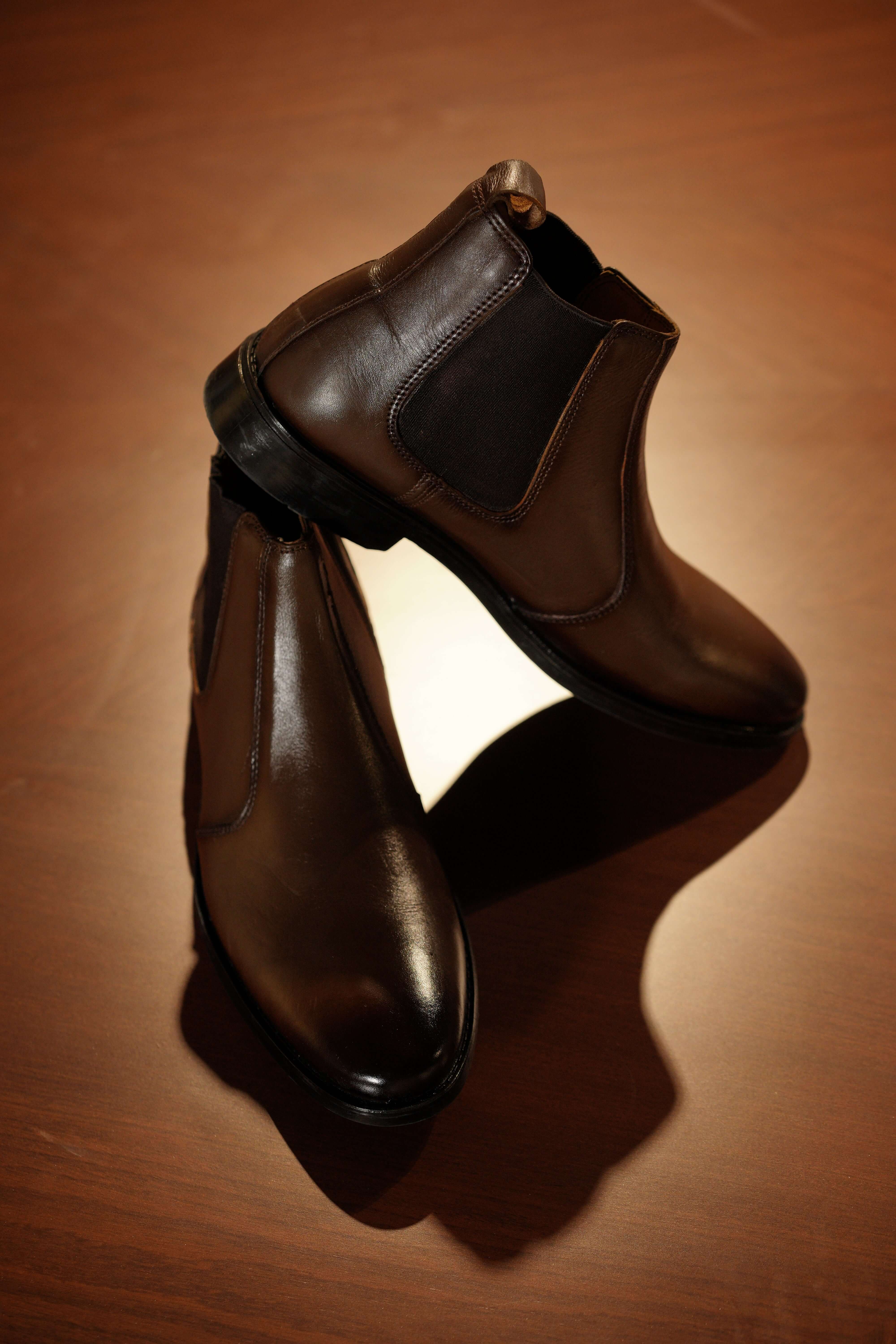 DARK BROWN CALF LEATHER CHELSEA BOOTS