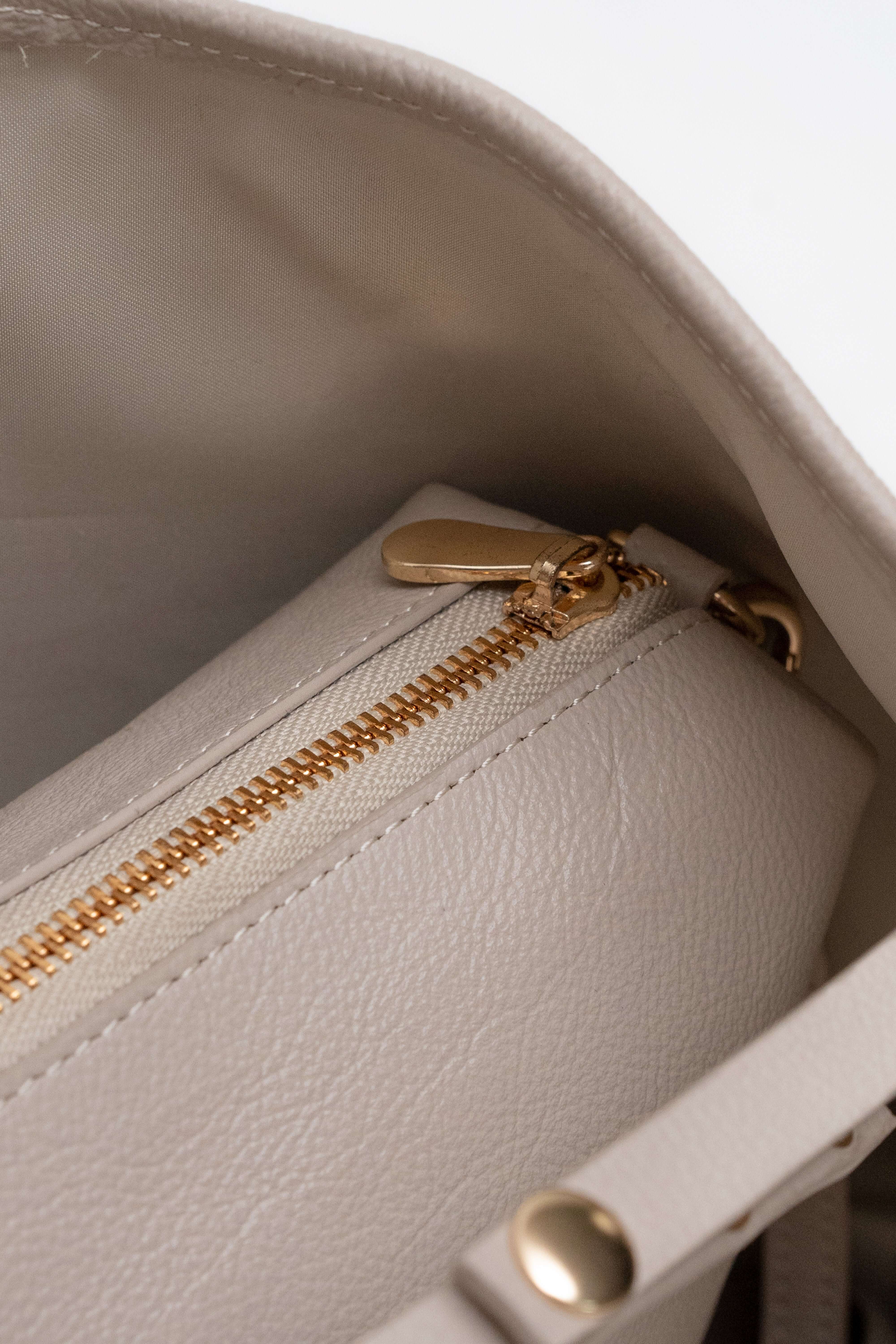 CLASSIC VINTAGE NOIR BAG