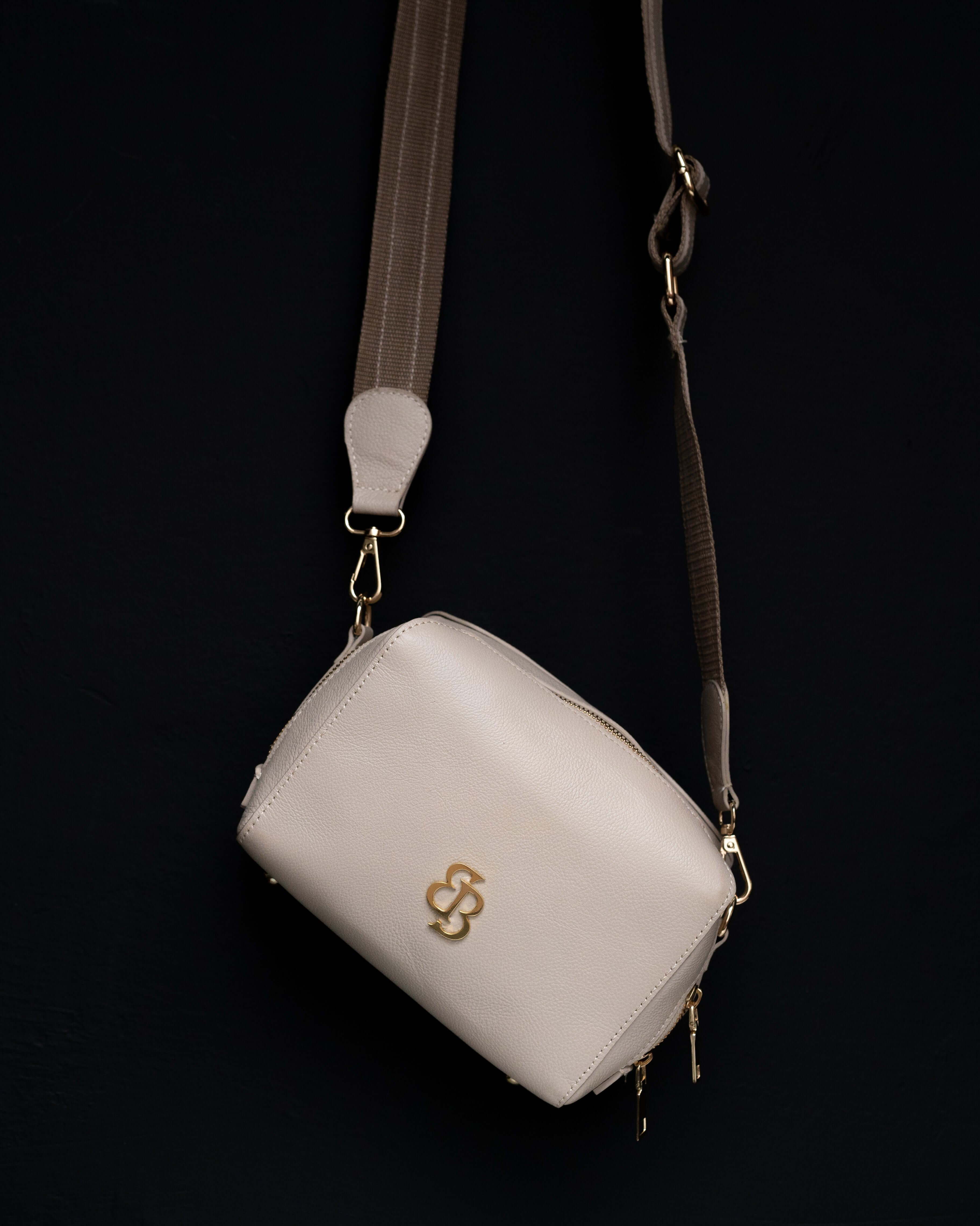 BB CAMERON CROSSBODY