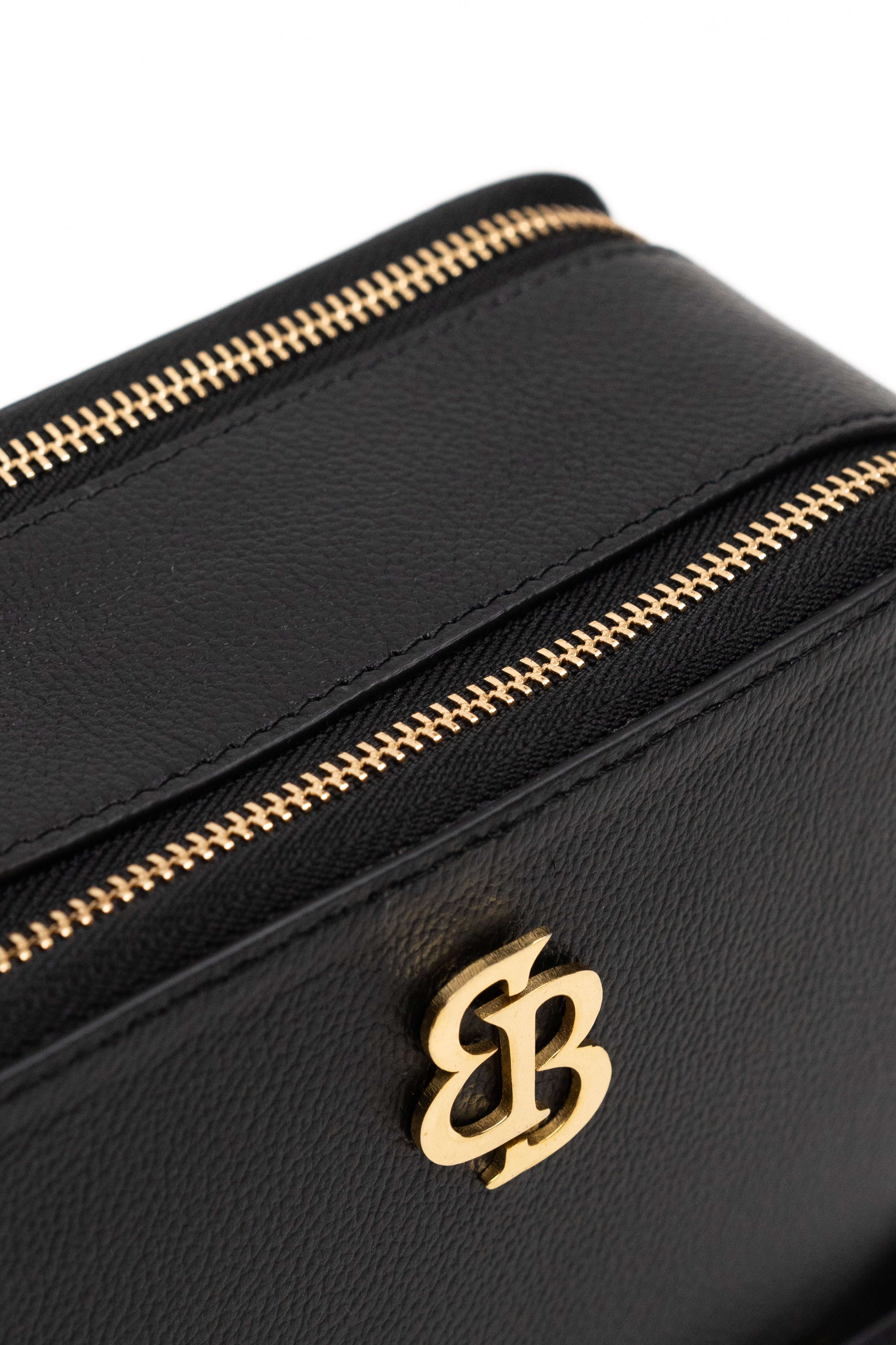 BB FULL GRAIN CROSSBODY