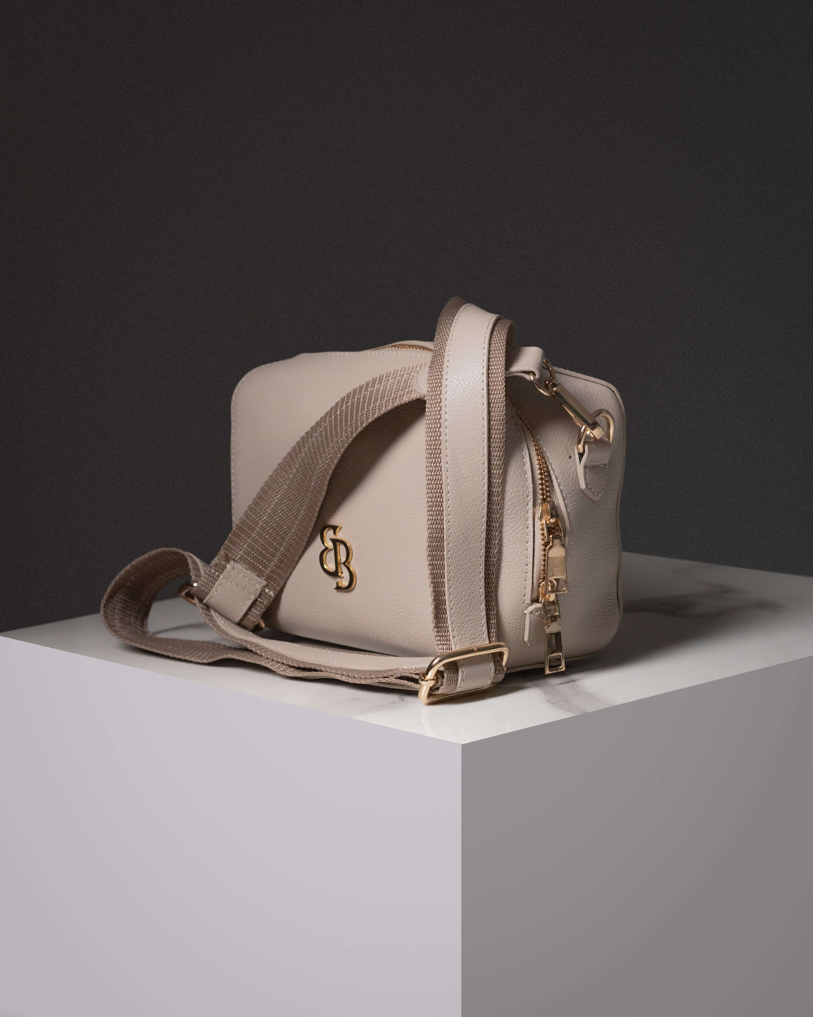 BB CAMERON CROSSBODY