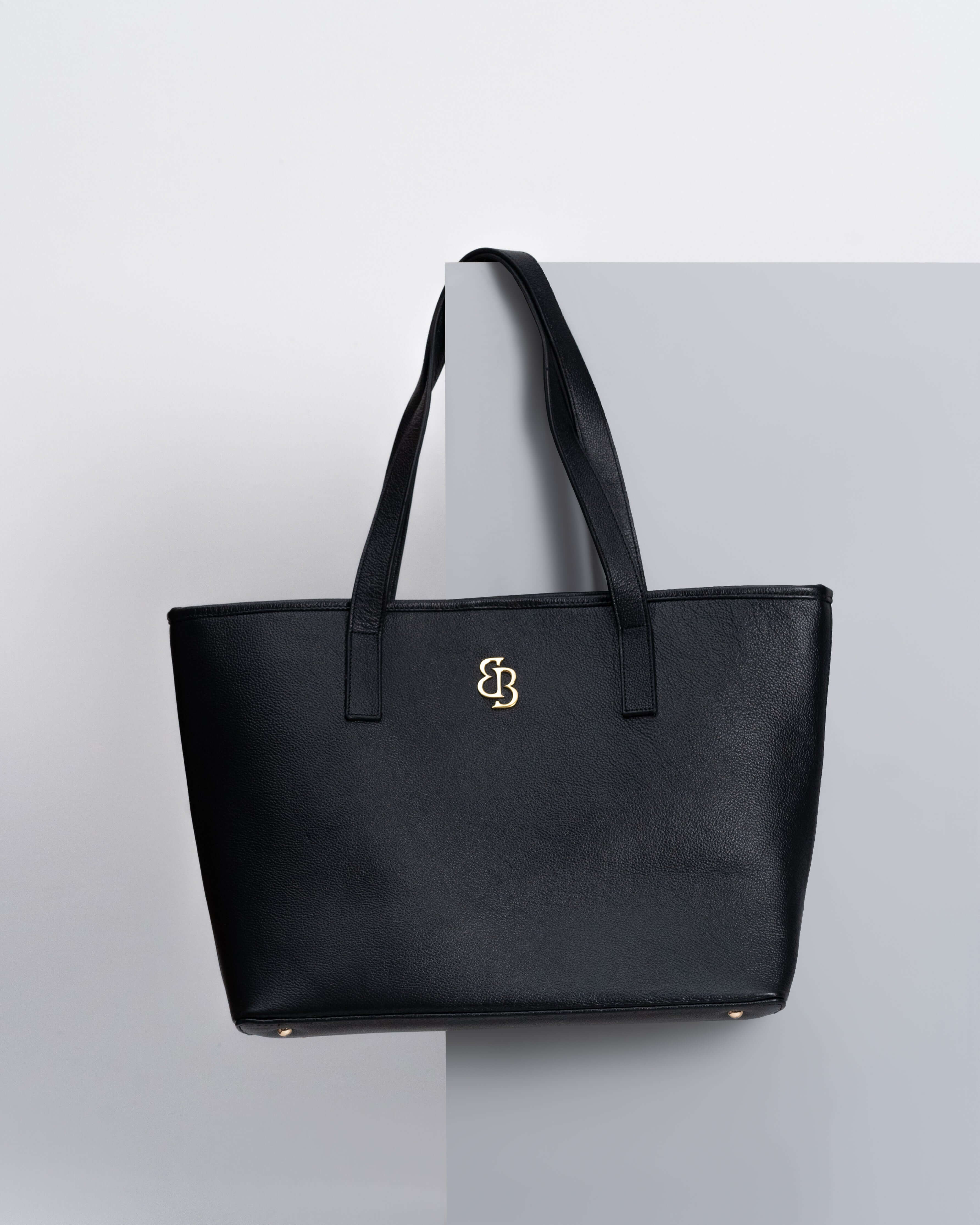 CLASSIC VINTAGE NOIR BAG