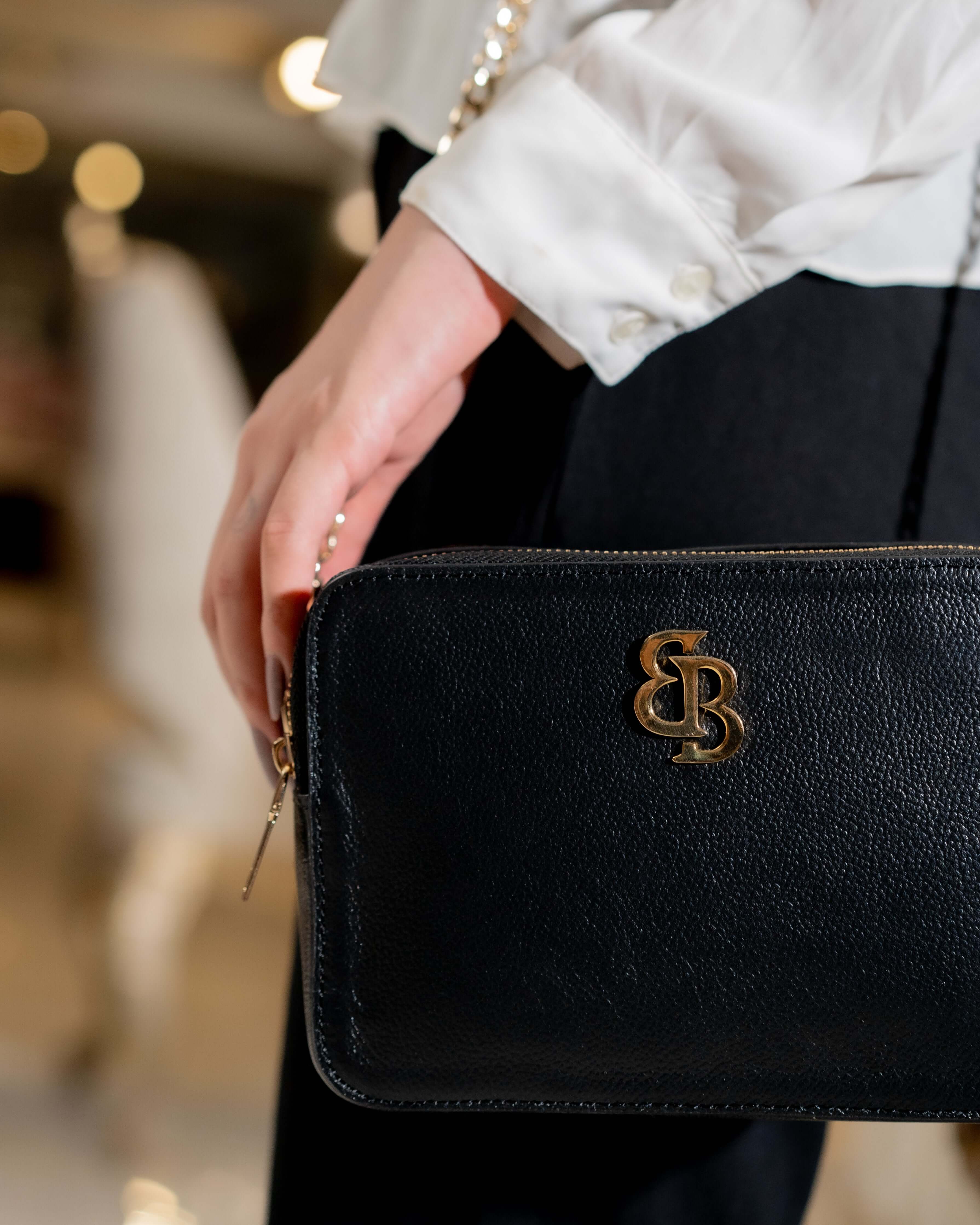 BB FULL GRAIN CROSSBODY