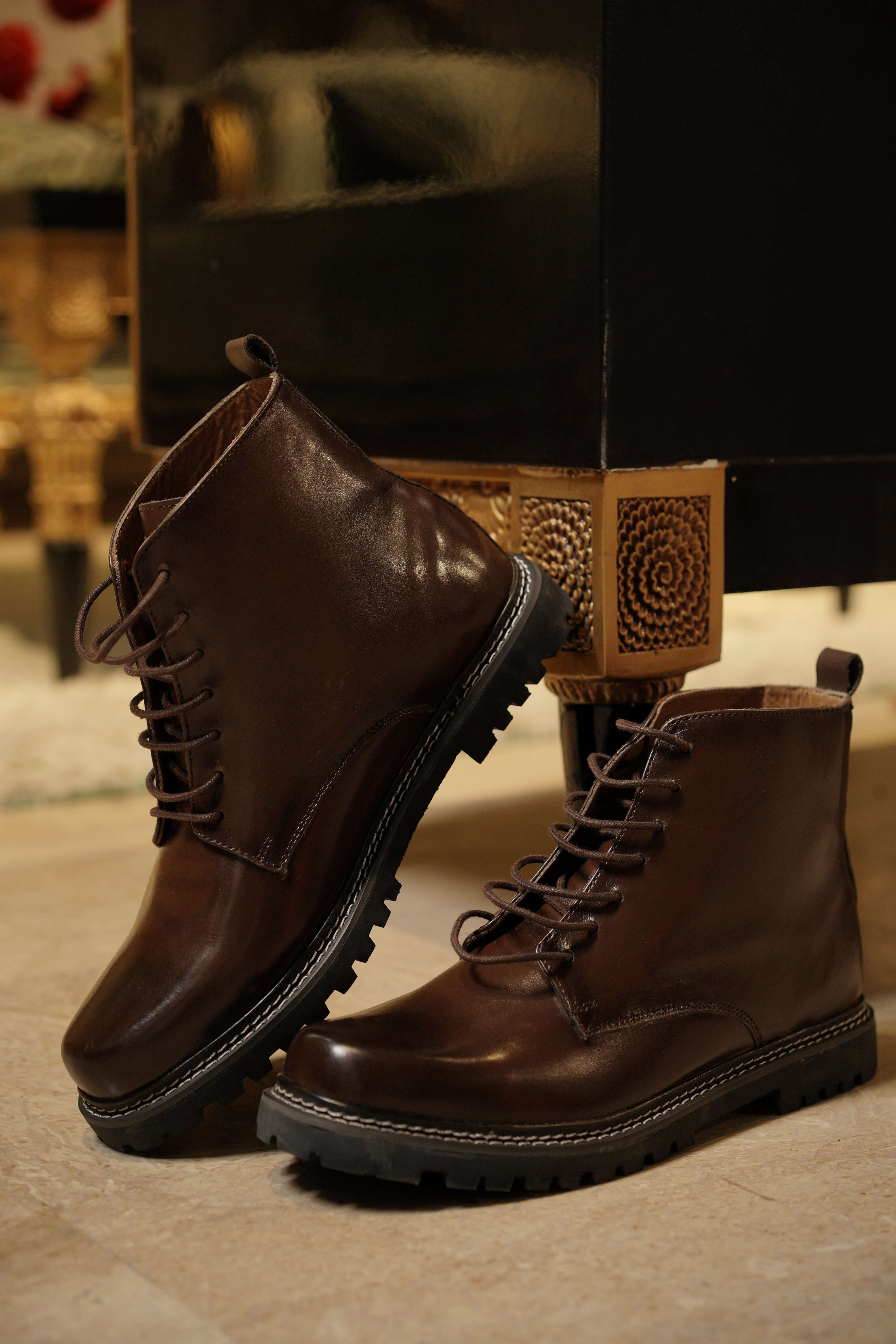 BROWN CALF LEATHER ANKLE BOOTS