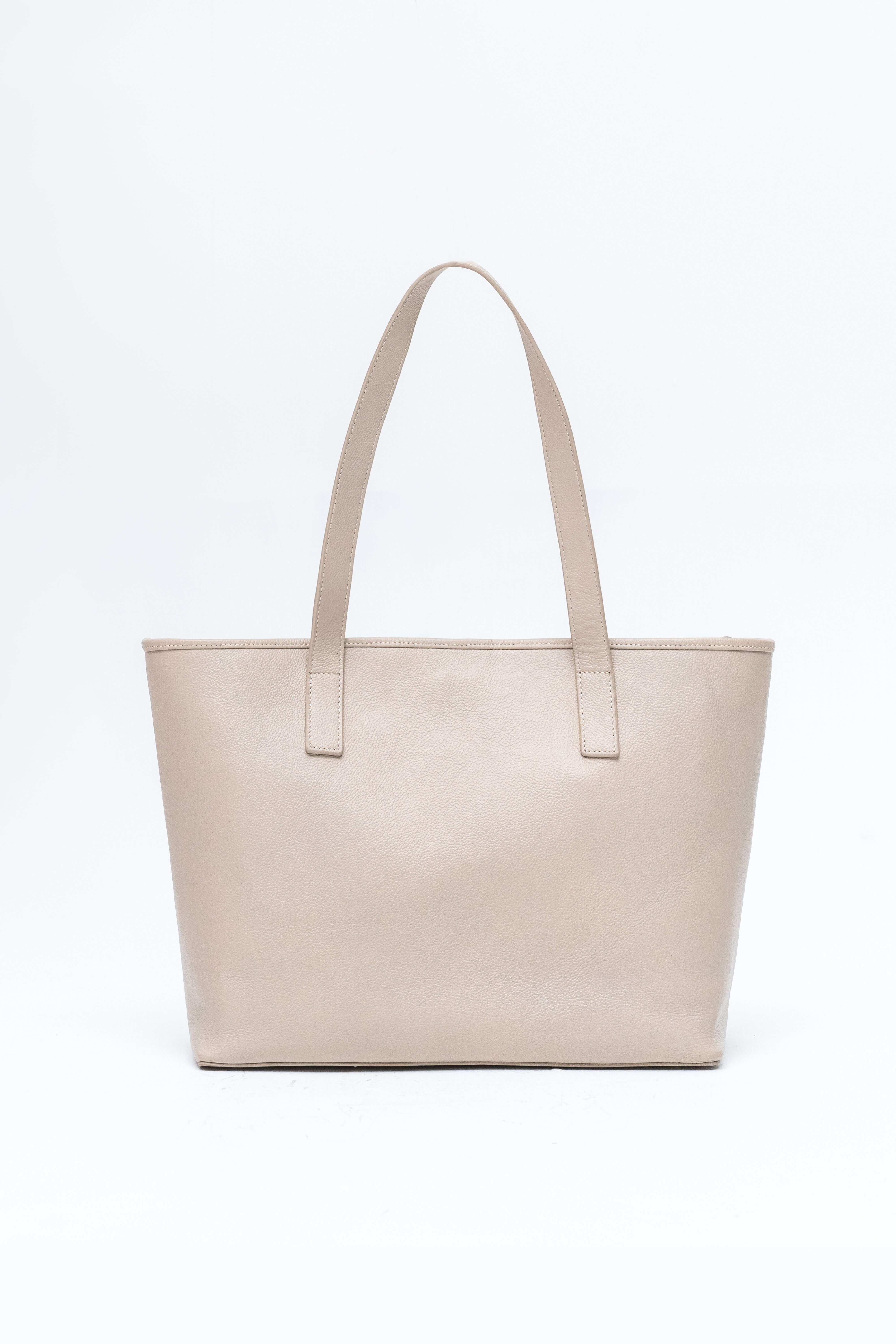 CLASSIC VINTAGE NOIR BAG