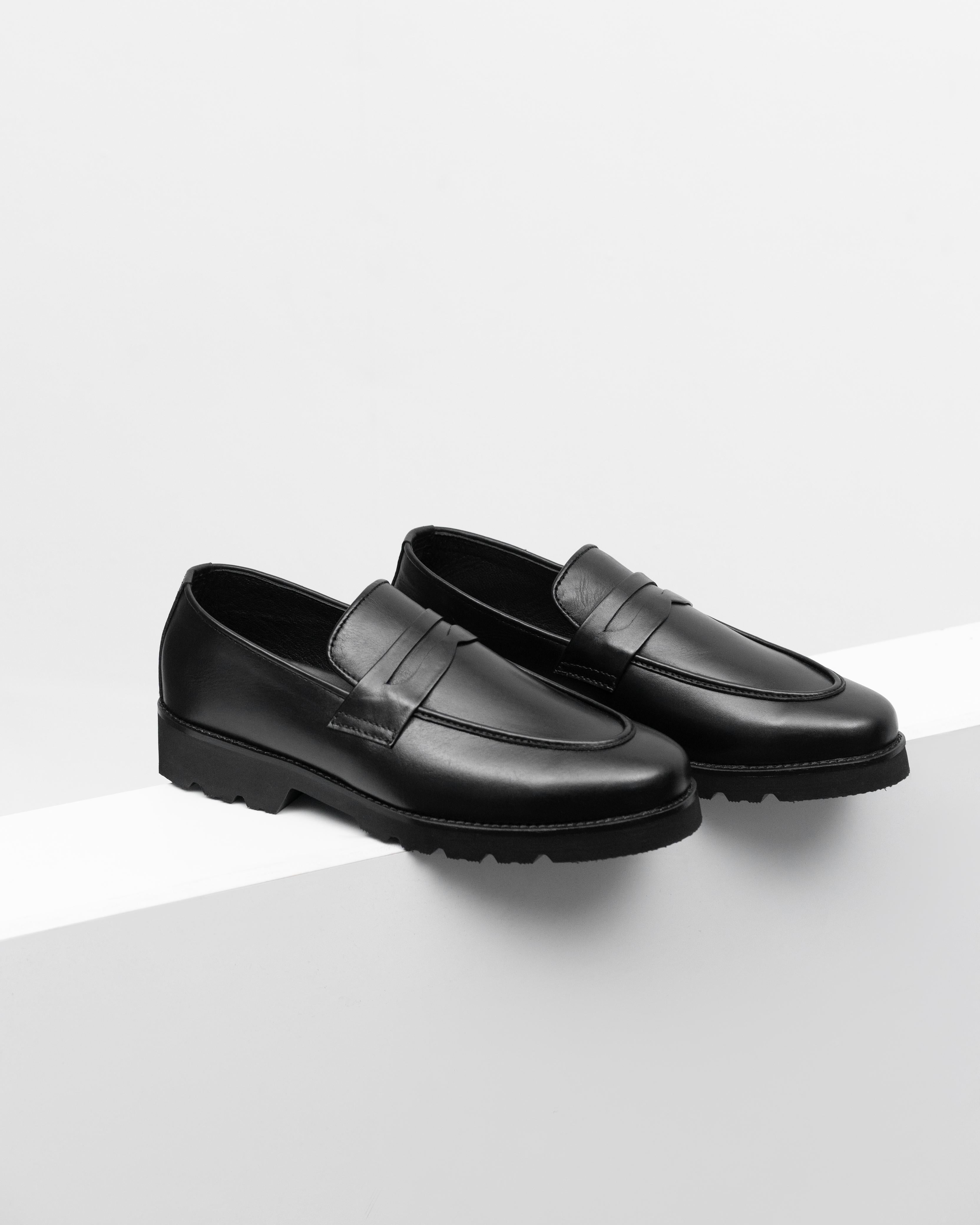 VINTAGE CHUNKY PENNY LOAFERS (BLACK)